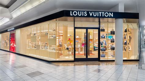 closest louis vuitton store|louis vuitton showroom near me.